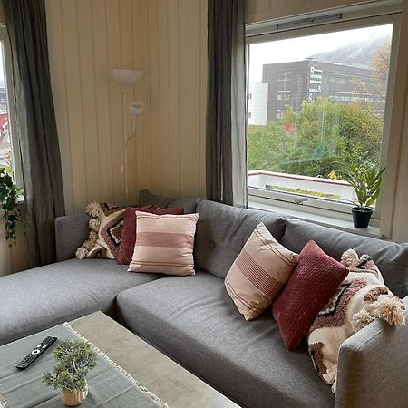 Centrally Located Apartment With 2 Bedrooms And Free Parking Tromso Exterior photo